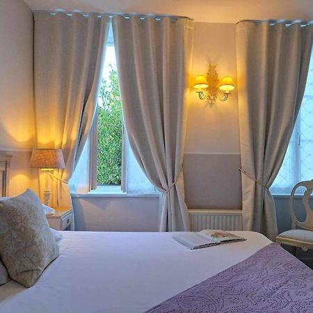 Hotel Traiteur Les Ormes, The Originals Relais Barneville-Carteret Exteriör bild